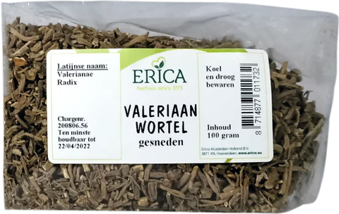 Erica Valeriaanwortel (kattekruid) gesneden